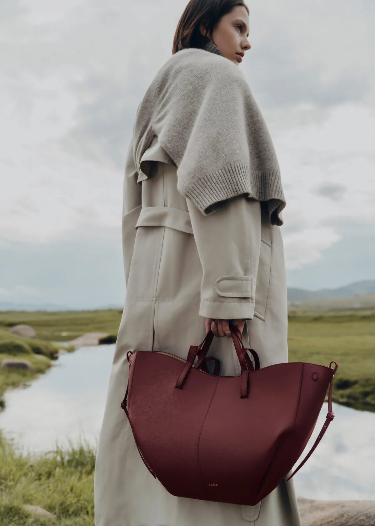 Cyme Carryall –  Cherry