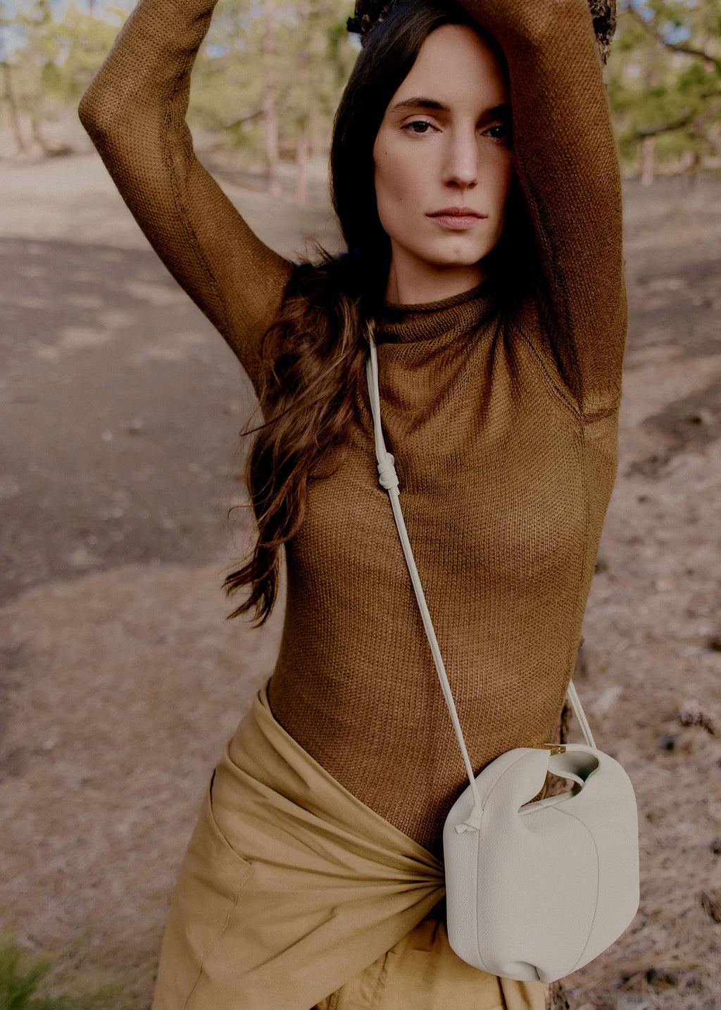 Béri Sculpted Bag - Chalk
