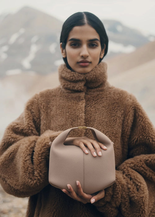 Béri Sculpted Bag -Taupe