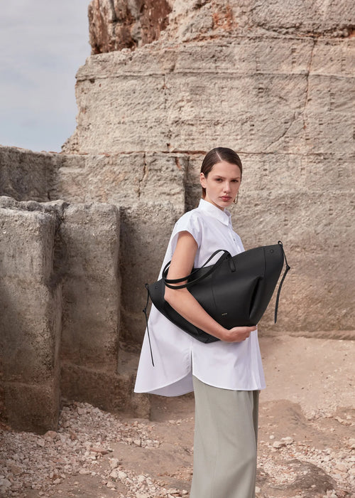 Cyme Carryall –  Black